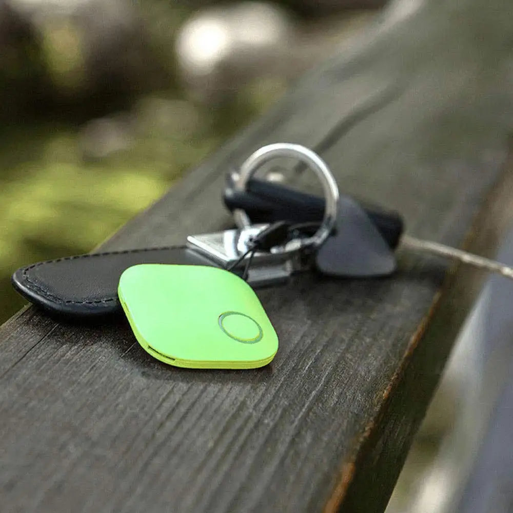 Car Mini GPS Tracker Auto Pets Dog Kids Children Vehicle Motorcycle Bike GPS Locator Anti-theft GPS Tracking Device